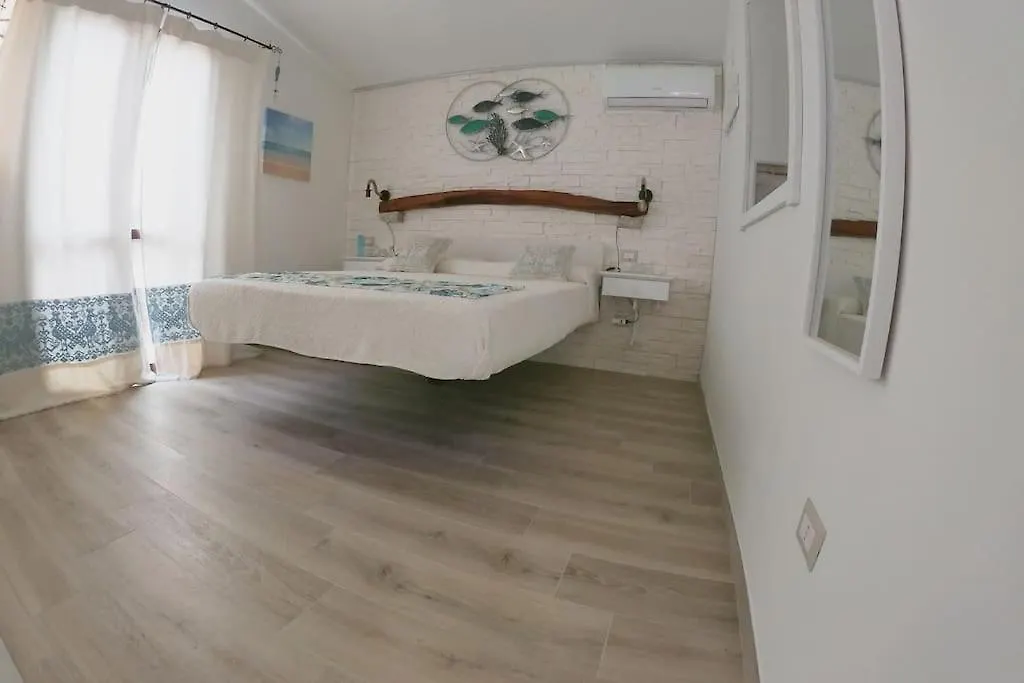 Oasi Del Relax - Seaside Peaceful Panoramic Terrace In Italy - New Sardinia Apartment 50 Mt Beach&Sea Full Comfort Air Conditioning-Wifi-Parking-Privacy Torre dei Corsari 0*,  Włochy